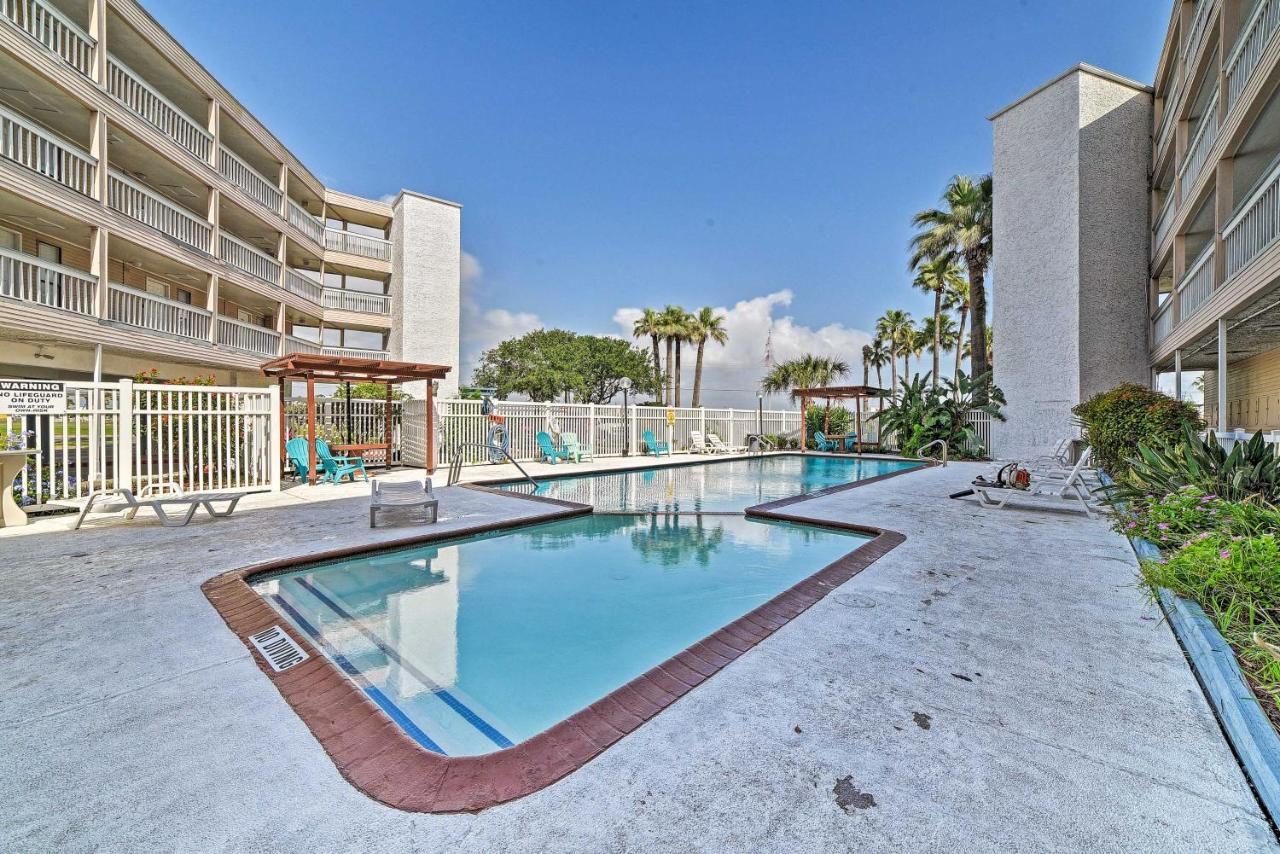 Oceanfront Corpus Christi Condo Resort Perks! Exterior foto