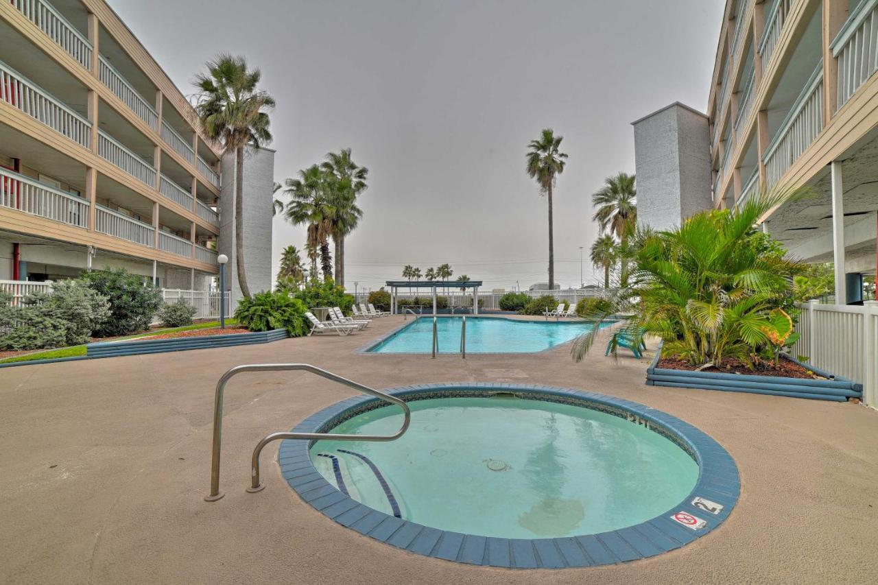 Oceanfront Corpus Christi Condo Resort Perks! Exterior foto