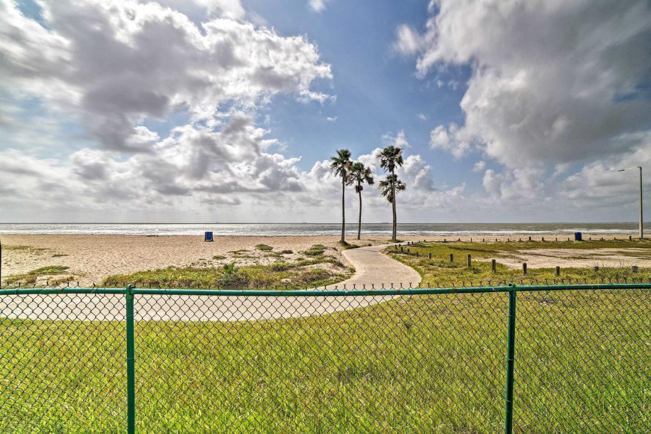 Oceanfront Corpus Christi Condo Resort Perks! Exterior foto